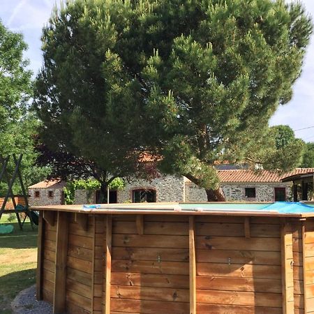 Au Mas Retz De Jade Bed & Breakfast Chauve Bagian luar foto