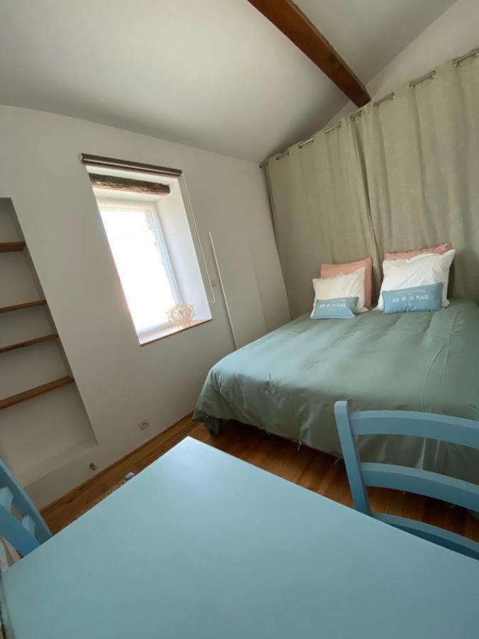 Au Mas Retz De Jade Bed & Breakfast Chauve Bagian luar foto